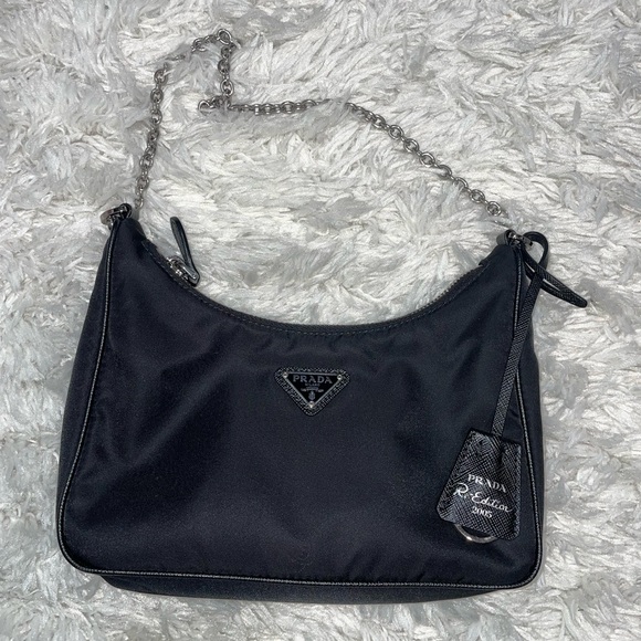 Like new Prada re-edition re-nylon 2005 - Picture 2 of 8